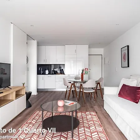 Akicity Sete Rios Selected * Lisboa